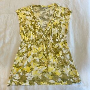 Banana Republic V-Neck Top